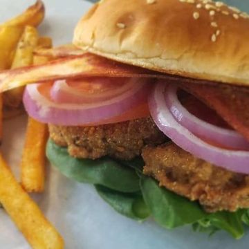 Lion's Mane Club w/ Fries