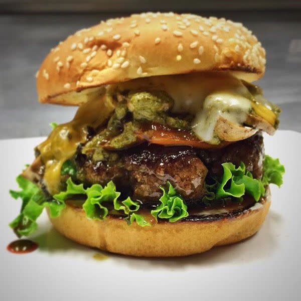 Double Pesto Burger
