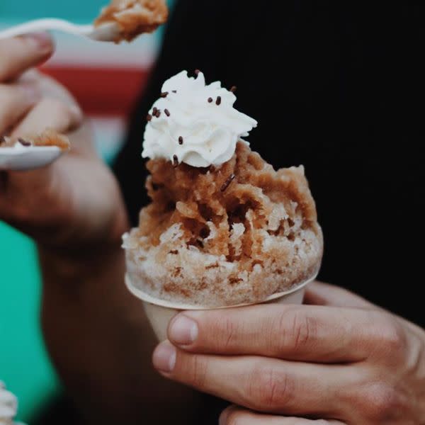 Frozen White Mocha Snoball