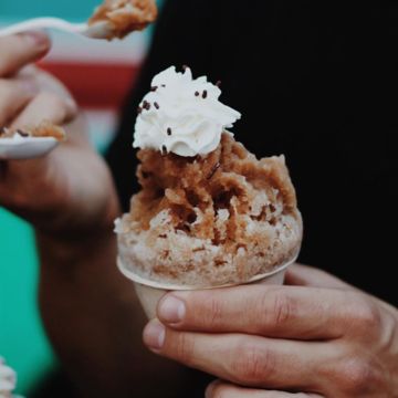 Frozen White Mocha Snoball