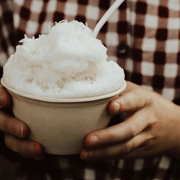 Vanilla Toasted Coconut Snoball