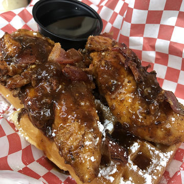 Chick N Waffle