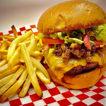 The Bacon Jam Burger w/Fries