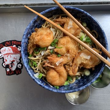 Garlic Noodles w/Shrimp Tempura (Entree or Appetizer Portion Available)