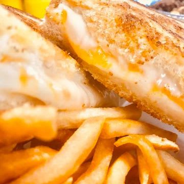 Grilled Cheese +fries