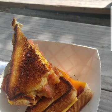 5th Grader Grilled Cheese with Tomato