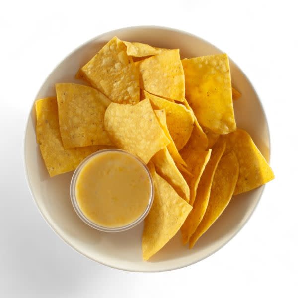 Chips & Vegan Queso