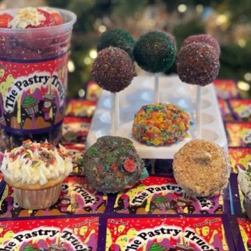 Custom Cake Pops