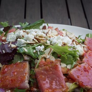 Seared Ahi Tuna Salad 