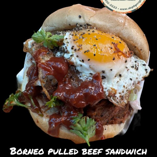 Borneo Pulled Beef Sandwich 🌶