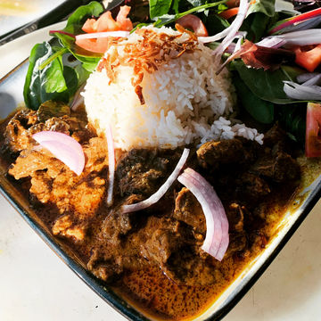 Rendang/ Spicy Beef Curry