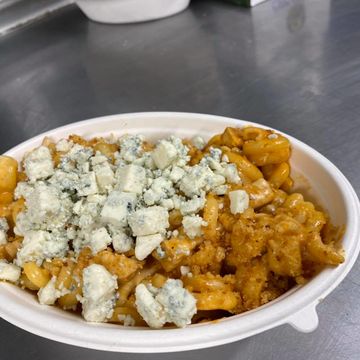 Buffalo Chicken Mac 