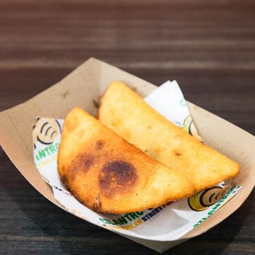 Shredded Beef Empanada (1 per order)