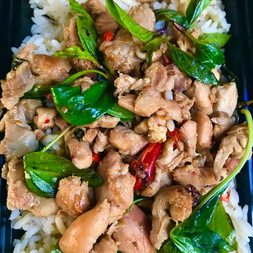 Spicy Thai Basil Chicken with Rice 