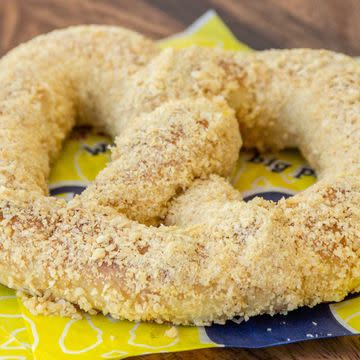 Almond Crunch Pretzel