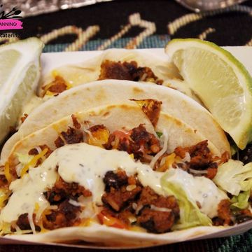 Veggie Tacos (2 pcs)