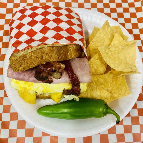 Breakfast Sandwich 