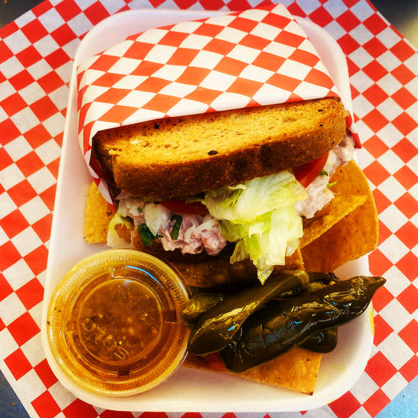 Tuna Sandwich