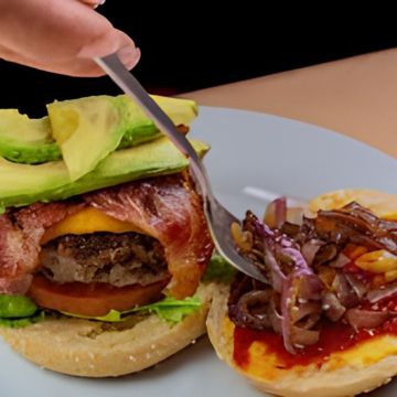 Holy Avocado Burger 
