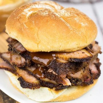 Smoked Brisket Sandwich (on a restaurant style bun)