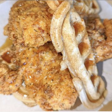 (Kid's Menu) Chicken and Waffle Fries