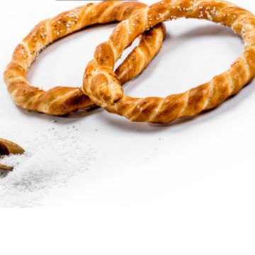 Salted pretzel 