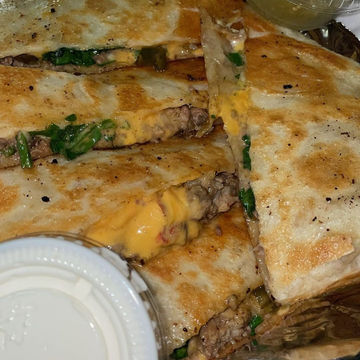 Crispy Cheesy Quesadilla