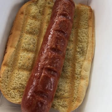 Beef Hot Dog w/ Fries