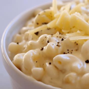 Smoked White Cheddar Mac & Cheese 