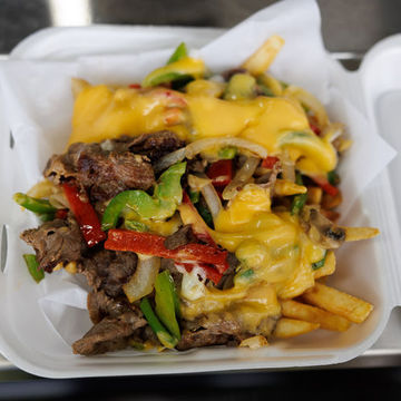 Philly CheeseSteak Fries 
