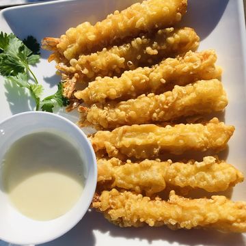 Tempura Shrimps with sweet butter sauce 