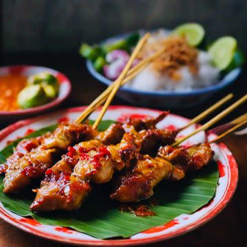 View more from Sate Truck