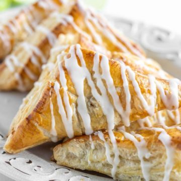 Apple turnover pastries