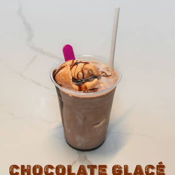Chocolate Glacé (Ice Cream Float) 