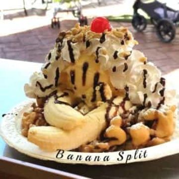 It's a Hit Banana Split