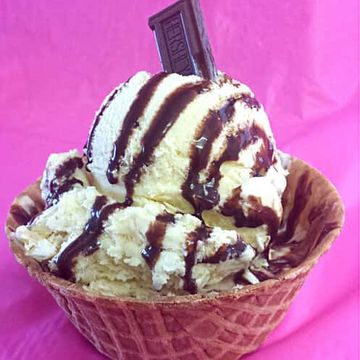 Ice Cream Waffle Bowl