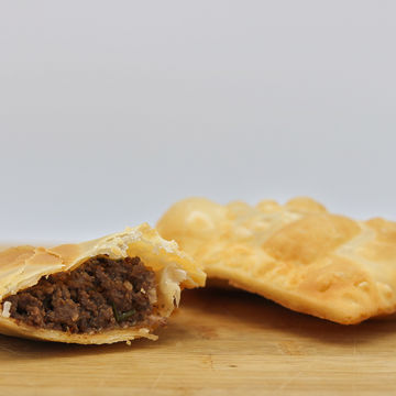 Beef & Cheese Pastel