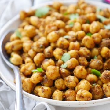 Sweet deep fried Ginger Curry chickpeas with cilantro