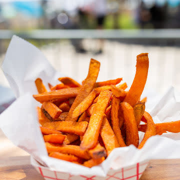 Sweet potatotes fries