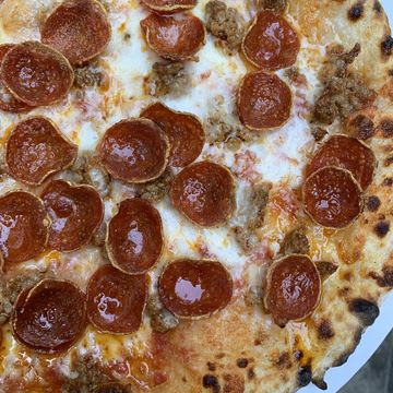 11" Sausage and Pepp