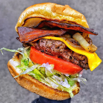 Messi Cheese Burger  
