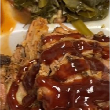 Pull pork sandwich