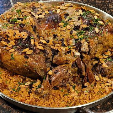 Whole Lamb stuffed with rice