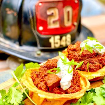 Firehouse Short Rib Chili Waffle Cup