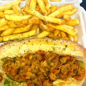 Crawfish poyboys 