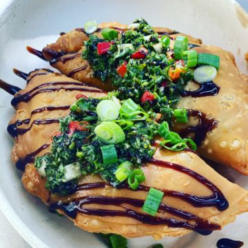 Two cheese & spinach empanadas 