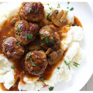 Jumbo Beef Meatballs (4)
