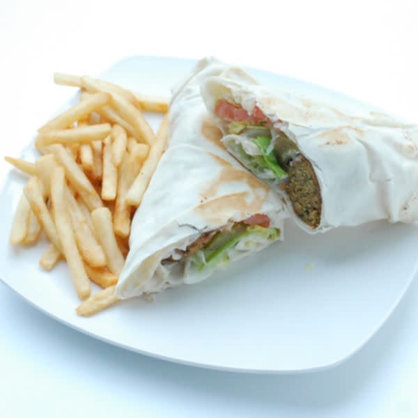 Falafel Sandwich with Fries 
