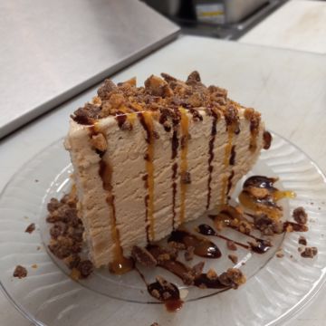 MS KEMS FAMOUS PEANUT BUTTER PIE