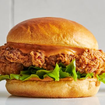 Crispy chicken sandwich 